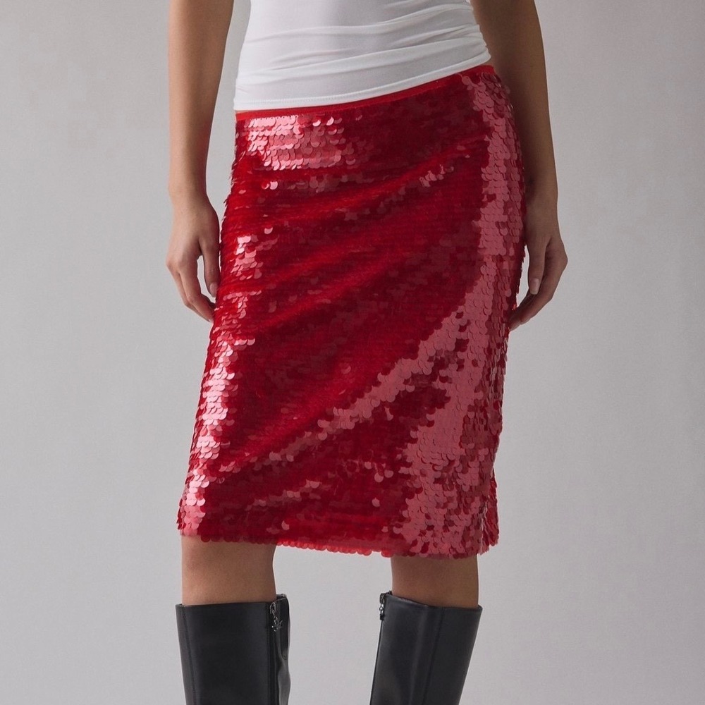 Urban Outfitters Red Sequin Pencil Skirt XS Holiday Party Night Out Knee Length